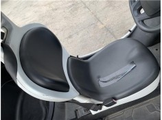 Recambio de asiento delantero izquierdo para renault twizy eléctrico urban referencia OEM IAM 876403111R  