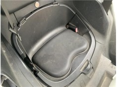 ASIENTO TRASERO CENTRAL 883C52402R 883C56632R 