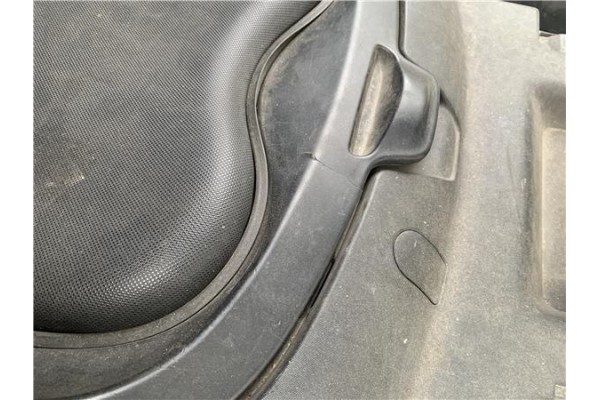 Recambio de asiento trasero central para renault twizy eléctrico urban referencia OEM IAM 883C52402R 883C56632R 