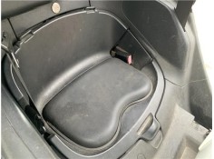 Recambio de asiento trasero central para renault twizy eléctrico urban referencia OEM IAM 883C52402R 883C56632R 