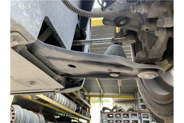 Recambio de brazo suspension delantero derecho para renault twizy eléctrico urban referencia OEM IAM 545045810R  