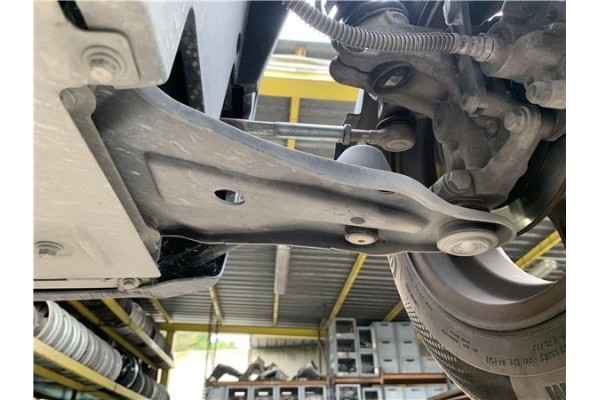 Recambio de brazo suspension delantero derecho para renault twizy eléctrico urban referencia OEM IAM 545045810R  