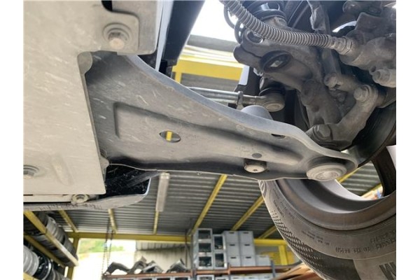 Recambio de brazo suspension delantero derecho para renault twizy eléctrico urban referencia OEM IAM 545045810R  