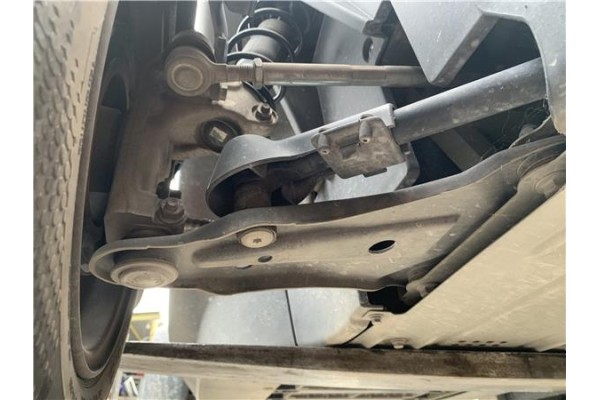 Recambio de brazo suspension delantero derecho para renault twizy eléctrico urban referencia OEM IAM 545045810R  