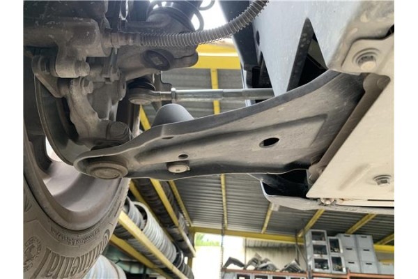 Recambio de brazo suspension delantero izquierdo para renault twizy eléctrico urban referencia OEM IAM 545045810R  