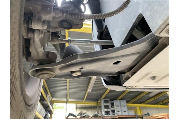 Recambio de brazo suspension delantero izquierdo para renault twizy eléctrico urban referencia OEM IAM 545045810R  