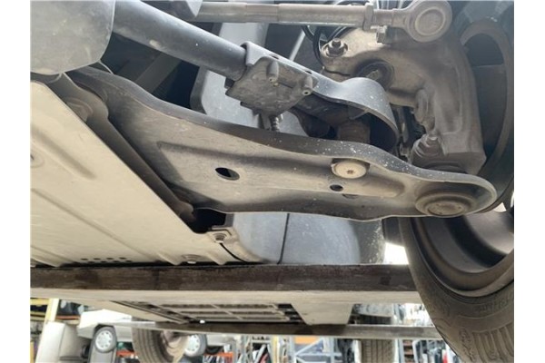 Recambio de brazo suspension delantero izquierdo para renault twizy eléctrico urban referencia OEM IAM 545045810R  