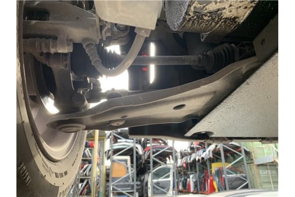 Recambio de brazo suspension trasero derecho para renault twizy eléctrico urban referencia OEM IAM 545045810R  