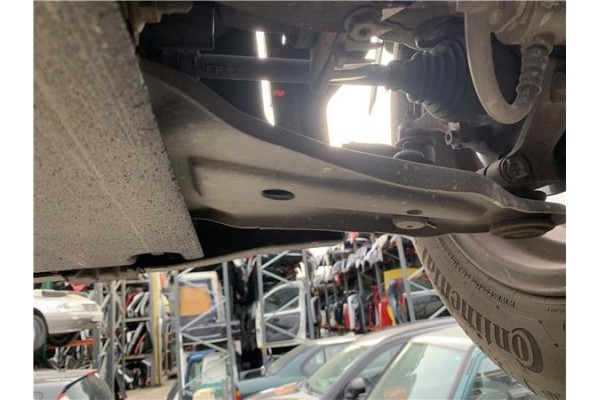 Recambio de brazo suspension trasero izquierdo para renault twizy eléctrico urban referencia OEM IAM 545045810R  