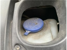Recambio de deposito limpiaparabrisas para renault twizy eléctrico urban referencia OEM IAM 289101691R  