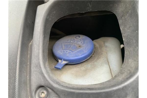 Recambio de deposito limpiaparabrisas para renault twizy eléctrico urban referencia OEM IAM 289101691R  
