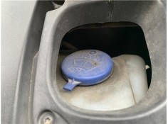 Recambio de deposito limpiaparabrisas para renault twizy eléctrico urban referencia OEM IAM 289101691R  