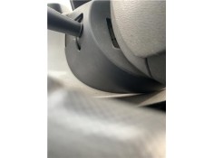 Recambio de embellecedor columna direccion para renault twizy eléctrico urban referencia OEM IAM 484709340R  