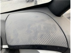 Recambio de tapa derecha salpicadero para renault twizy eléctrico urban referencia OEM IAM 685111941R  