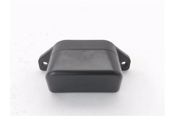 Recambio de piloto matricula para iveco daily chasis 2.3 referencia OEM IAM 00B002924 L00E130188 