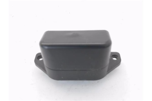 Recambio de piloto matricula para iveco daily chasis 2.3 referencia OEM IAM 00B002924 L00E130188 