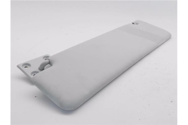 Recambio de parasol izquierdo para iveco daily chasis 2.3 referencia OEM IAM 5801547557 5802754200 