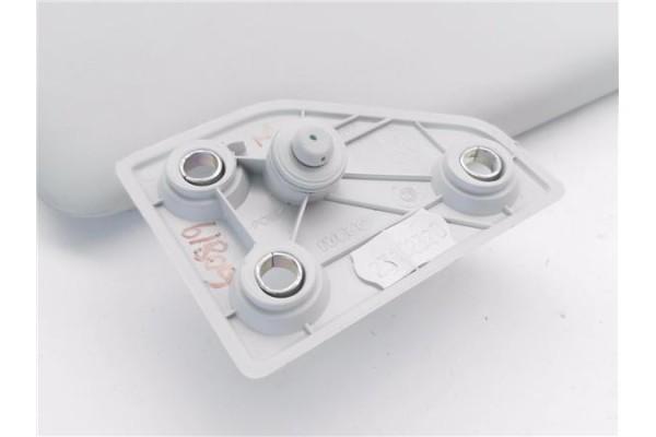 Recambio de parasol izquierdo para iveco daily chasis 2.3 referencia OEM IAM 5801547557 5802754200 