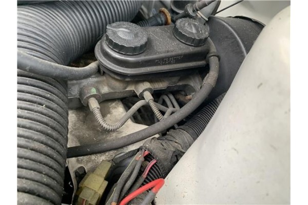 Recambio de bomba freno para chrysler le baron 3.0 i v6 referencia OEM IAM 85572  