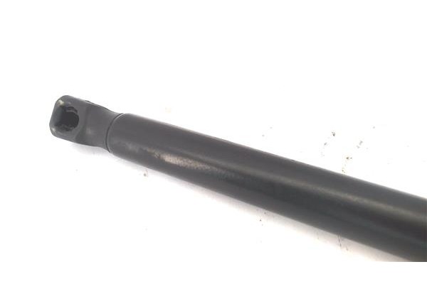 Recambio de amortiguador capo para audi a4 berlina (8e) 2.5 tdi (120kw) referencia OEM IAM 8E0823359A  