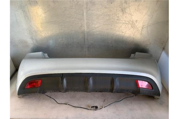 Recambio de paragolpes trasero para kia rio (jb) 1.4 16v referencia OEM IAM   