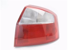 Recambio de piloto trasero derecho para audi a4 berlina (8e) 2.5 tdi (120kw) referencia OEM IAM 153948 014411964RR 