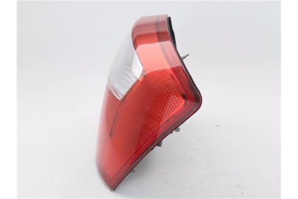 Recambio de piloto trasero derecho para audi a4 berlina (8e) 2.5 tdi (120kw) referencia OEM IAM 153948 014411964RR 