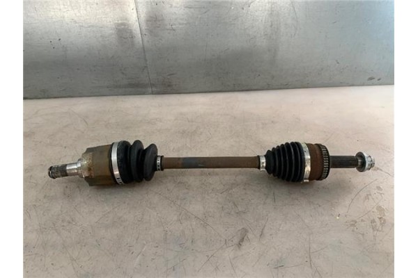 Recambio de palier delantero izquierdo para kia rio (jb) 1.4 16v referencia OEM IAM   