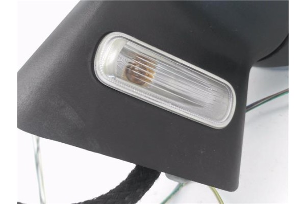 Recambio de retrovisor electrico izquierdo para citroen c4 coupe 1.6 16v referencia OEM IAM 96467083 E9024287 