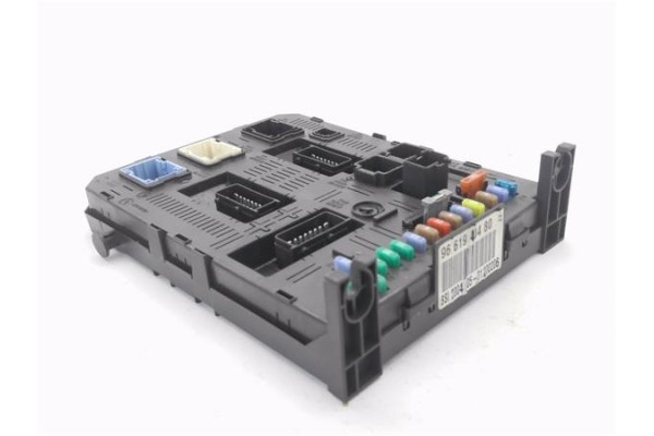 Recambio de bsi para citroen c4 coupe 1.6 16v referencia OEM IAM 9661940480 2811717028 