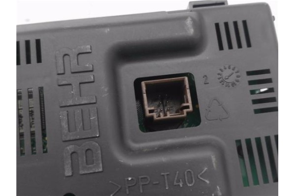 Recambio de mandos climatizador para citroen c4 coupe 1.6 16v referencia OEM IAM 9658084577 281160311 