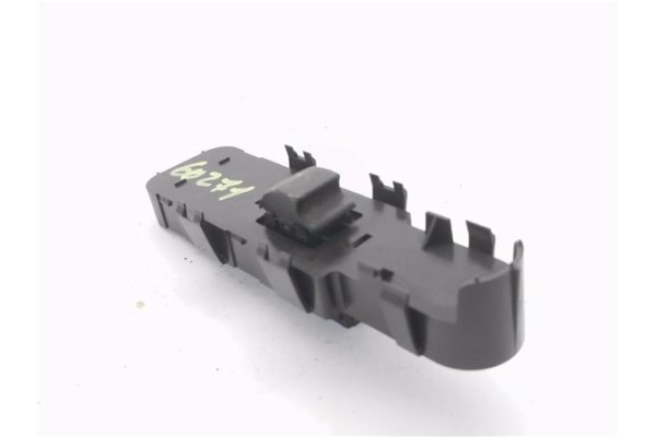 Recambio de mando elevalunas delantero derecho para citroen c4 coupe 1.6 16v referencia OEM IAM 9651465677  