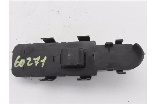 Recambio de mando elevalunas delantero derecho para citroen c4 coupe 1.6 16v referencia OEM IAM 9651465677  