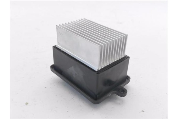 Recambio de resistencia calefaccion para iveco daily chasis 2.3 referencia OEM IAM MR0176008720  