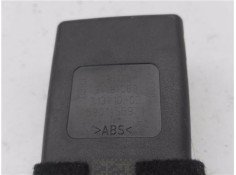 Recambio de anclaje cinturon delantero izquierdo para iveco daily chasis 2.3 referencia OEM IAM 5801455971  