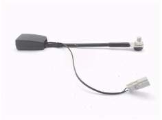 Recambio de anclaje cinturon delantero derecho para iveco daily chasis 2.3 referencia OEM IAM 5802806620  