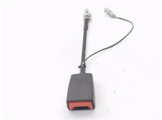 Recambio de anclaje cinturon delantero derecho para iveco daily chasis 2.3 referencia OEM IAM 5802806620  