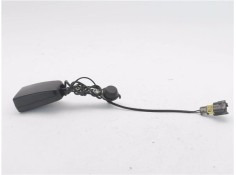Recambio de anclaje cinturon delantero derecho para iveco daily chasis 2.3 referencia OEM IAM 5802806622  