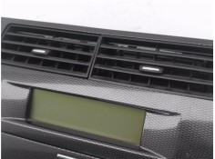 Recambio de embellecedor consola central para citroen c4 coupe 1.6 16v referencia OEM IAM 9657882880  