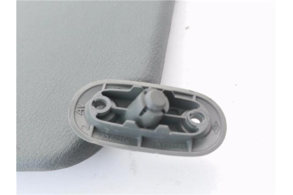 Recambio de parasol izquierdo para renault megane i scenic (ja0) 1.9 d kaleido referencia OEM IAM 7700436776  