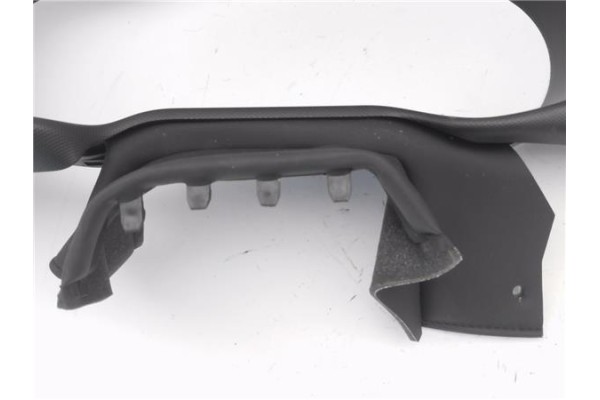 Recambio de embellecedor cuadro instrumentos para iveco daily chasis 2.3 referencia OEM IAM 5802383302  