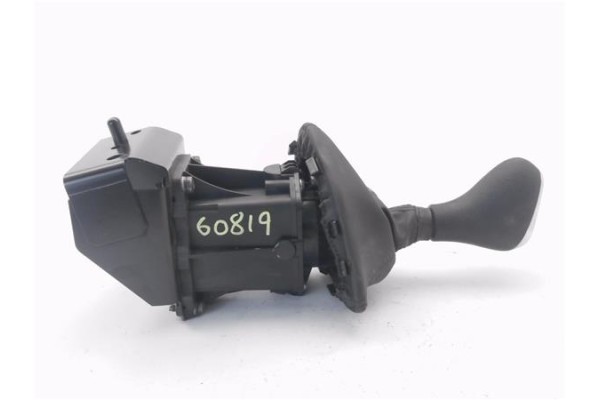 Recambio de palanca de cambio para iveco daily chasis 2.3 referencia OEM IAM 5803034065  