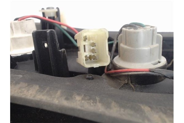Recambio de piloto trasero izquierdo para hyundai h100 furgón referencia OEM IAM 924014B100  