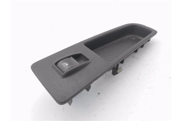 Recambio de mando elevalunas delantero derecho para fiat punto / grande punto (199) 1.4 referencia OEM IAM 735380450  