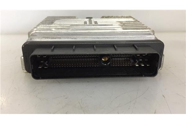 Recambio de centralita para ford focus (daw, dbw) 1.8 tdci referencia OEM IAM 3M5112A650LB 12240250 