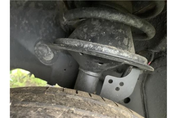 Recambio de amortiguador delantero izquierdo para chrysler saratoga 3.0 v6 referencia OEM IAM SG1819  