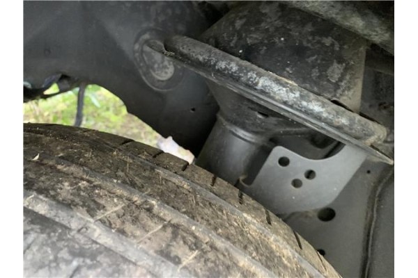 Recambio de amortiguador delantero izquierdo para chrysler saratoga 3.0 v6 referencia OEM IAM SG1819  