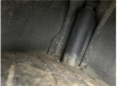 Recambio de amortiguador trasero izquierdo para chrysler saratoga 3.0 v6 referencia OEM IAM SG23131  