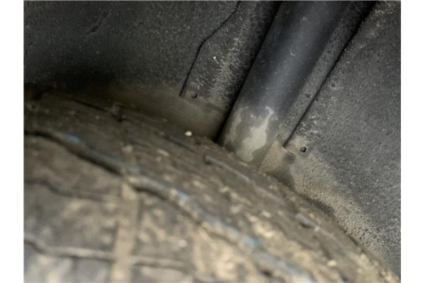 Recambio de amortiguador trasero izquierdo para chrysler saratoga 3.0 v6 referencia OEM IAM SG23131  