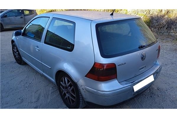 volkswagen golf iv berlina (1j1) del año 2001
